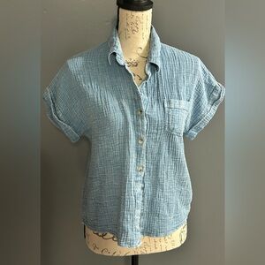 Sim & Sam Textured Gauze Button Down